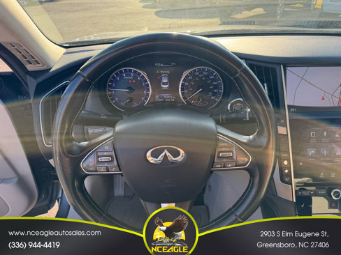 Used 2015 INFINITI Q50 Premium w/ Navigation Package image 17
