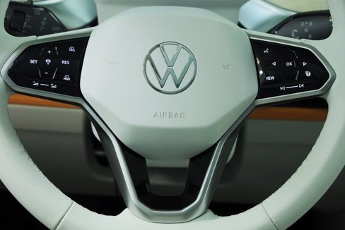 New 2025 Volkswagen ID. Buzz 1st Edition image 10