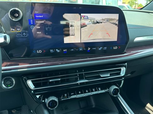 New 2026 Chevrolet Traverse RS image 19