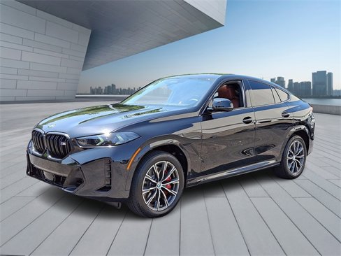 Used 2025 BMW X6 M60i image 3