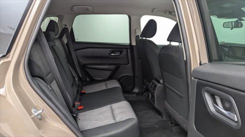 Used 2025 Nissan Rogue SV image 18