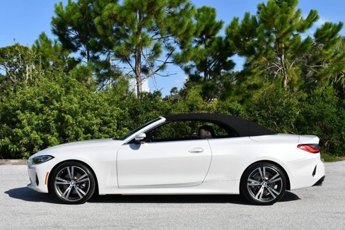 Used 2024 BMW 430i Convertible w/ Premium Package image 33