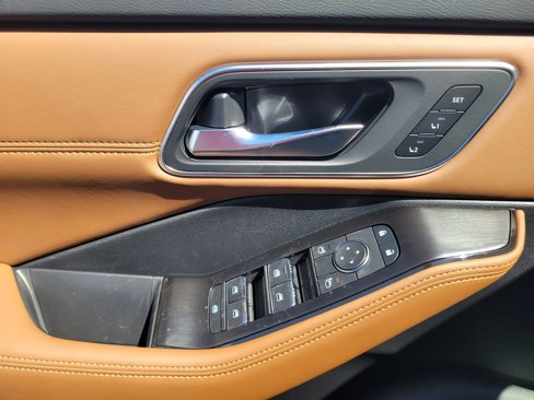New 2026 Nissan Rogue Platinum image 13
