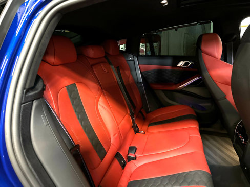 Used 2022 BMW X6 M Competition w/ Competition Package image 24