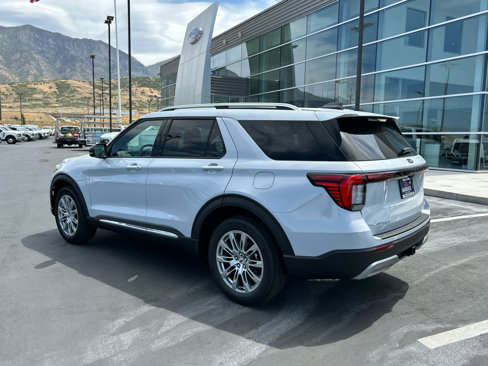 New 2025 Ford Explorer Platinum image 12