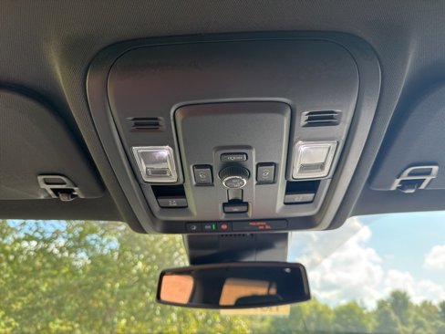 New 2025 Chevrolet Tahoe Premier w/ Sun And Tow Package image 27