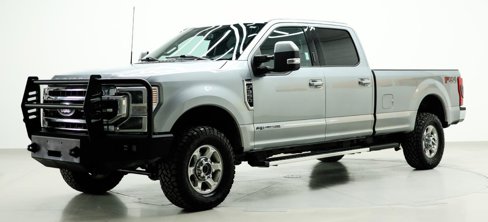 Used 2022 Ford F350 Lariat image 3