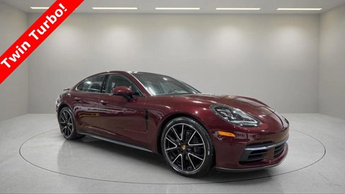 Used 2019 Porsche Panamera 4 image 1