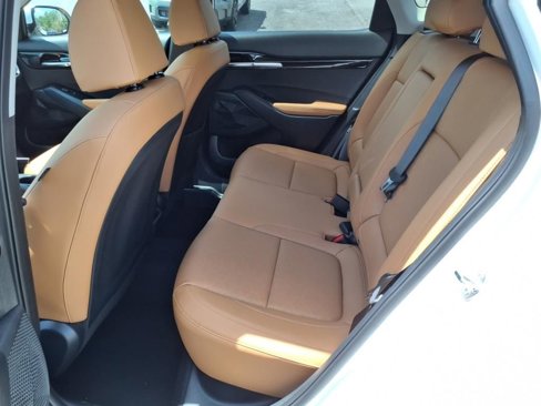 New 2026 Kia Seltos EX image 12