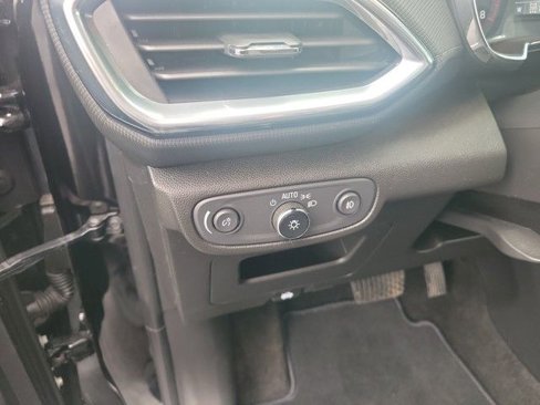 Used 2023 Chevrolet TrailBlazer LT image 17