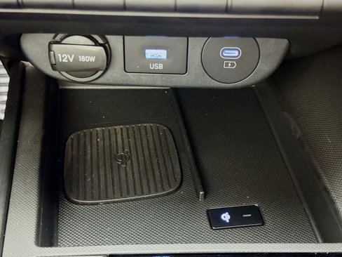 Used 2025 Hyundai Elantra Sport w/ Cargo Package image 32