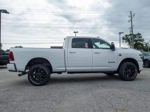 New 2025 RAM 2500 Laramie image 14
