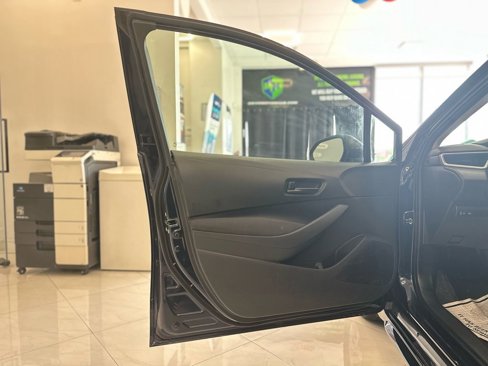 Used 2024 Toyota Corolla LE image 32