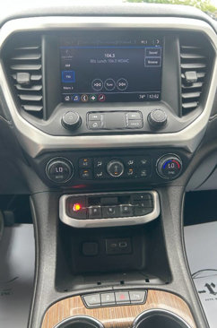 Used 2020 GMC Acadia SLE image 21