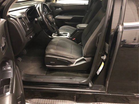 Used 2016 Chevrolet Colorado LT w/ LT Convenience Package image 8