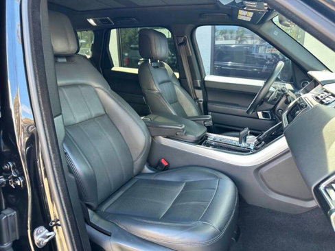 Used 2022 Land Rover Range Rover Sport HSE Silver Edition image 28