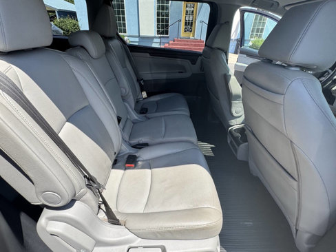 Used 2019 Honda Odyssey EX-L image 32