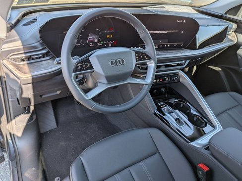 New 2025 Audi Q5 Premium image 7