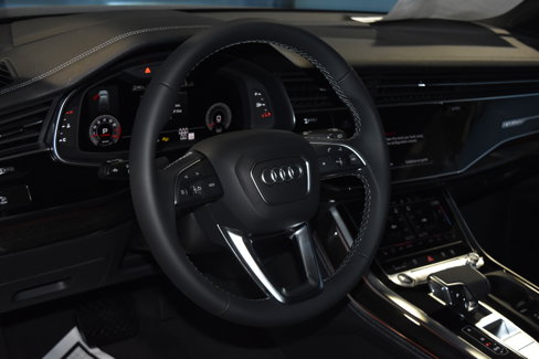 New 2026 Audi Q7 3.0T Prestige image 2