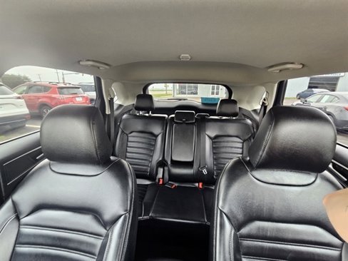 Used 2023 Ford Edge SEL image 19