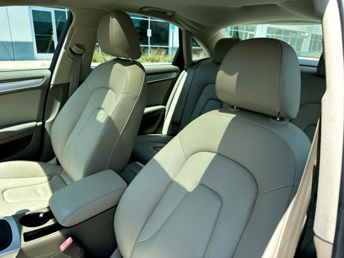 Used 2011 Audi A4 2.0T Premium image 24