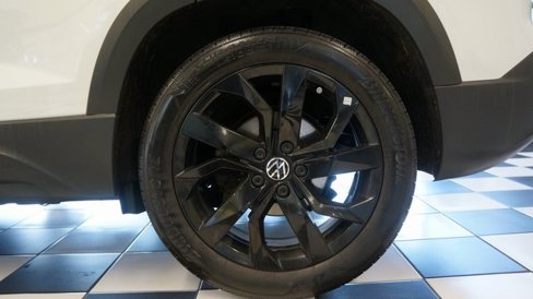 Used 2022 Volkswagen Taos SE image 80