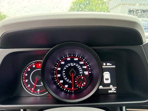 Used 2021 Hyundai Elantra SE image 20