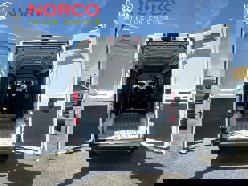 Used 2023 RAM ProMaster 2500 image 10