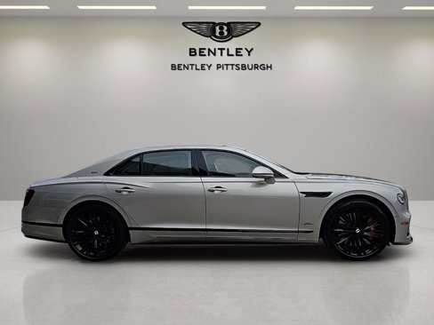 New 2025 Bentley Flying Spur Plug-In Hybrid image 4