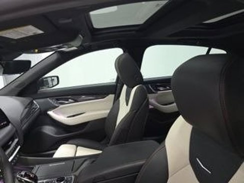 Used 2025 Cadillac CT5 Sport image 3