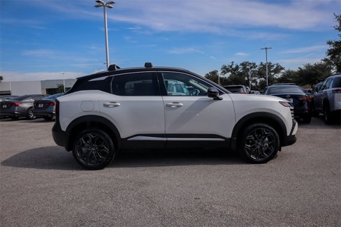 New 2026 Nissan Kicks SR image 4