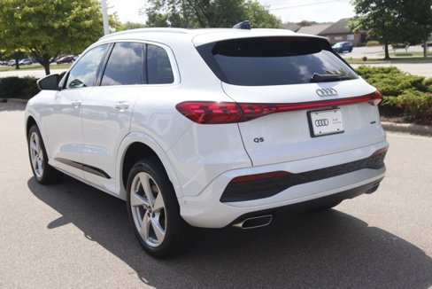 New 2025 Audi Q5 Premium Plus image 7