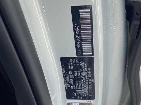 New 2026 Kia Carnival SX image 32