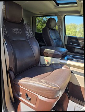 Used 2016 RAM 2500 Longhorn image 23
