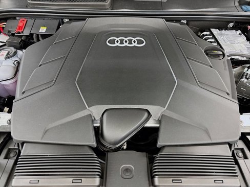 New 2025 Audi Q8 Premium Plus image 18