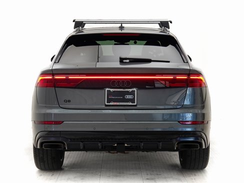 Certified 2025 Audi Q8 Premium Plus image 32