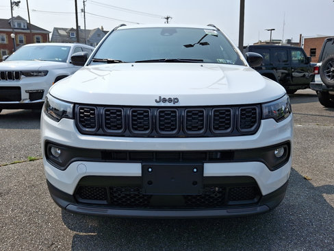 New 2025 Jeep Compass Latitude w/ Altitude Special Edition image 2