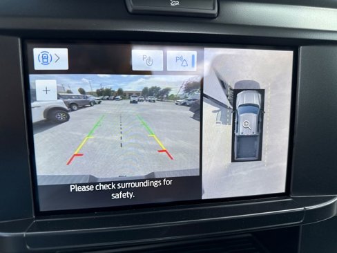 New 2025 Ford F350 4x4 Regular Cab Super Duty image 6