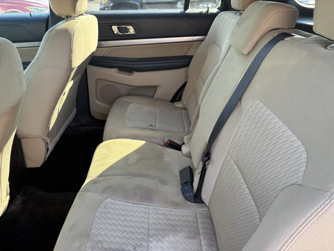Used 2017 Ford Explorer FWD image 11