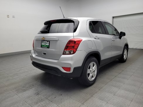 Used 2020 Chevrolet Trax LS w/ Tint and Cruise Package image 9