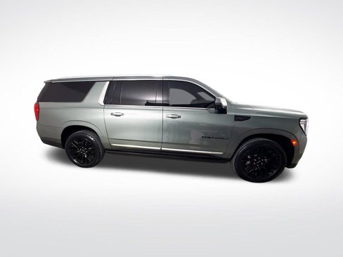 Used 2024 GMC Yukon XL Denali w/ LPO, Floor Liner Package image 8