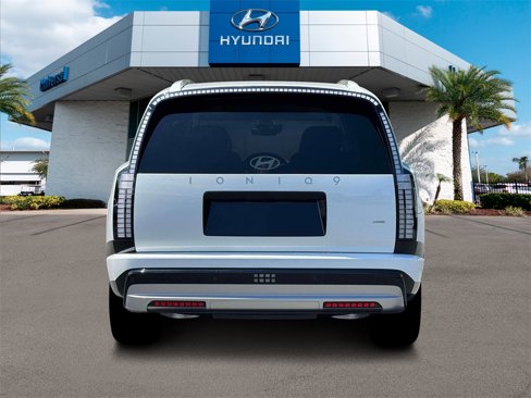 New 2026 Hyundai Ioniq 9 Limited image 9