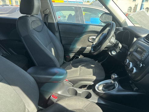 Used 2015 Kia Soul image 7