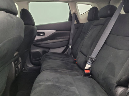 Used 2020 Nissan Murano S image 18