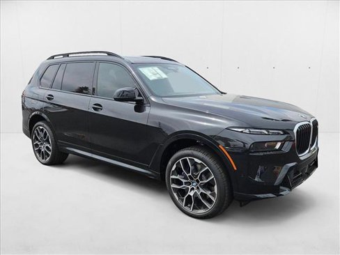 New 2026 BMW X7 M60i image 7
