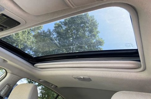 Used 2017 Subaru Crosstrek 2.0i Premium w/ Moonroof Package image 13