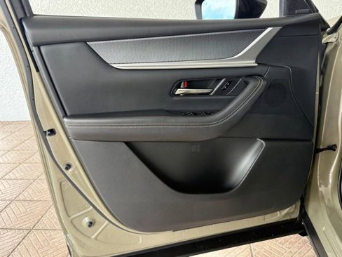 Certified 2025 MAZDA CX-70 Plug-In Hybrid w/ Premium Plus image 21