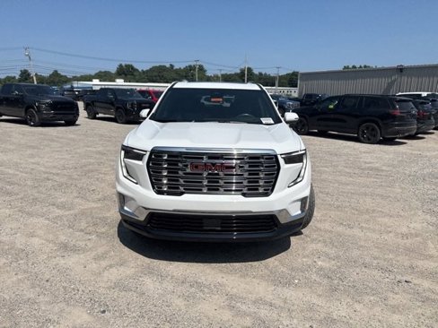 New 2026 GMC Acadia Denali w/ LPO, Floor Liner Package image 2