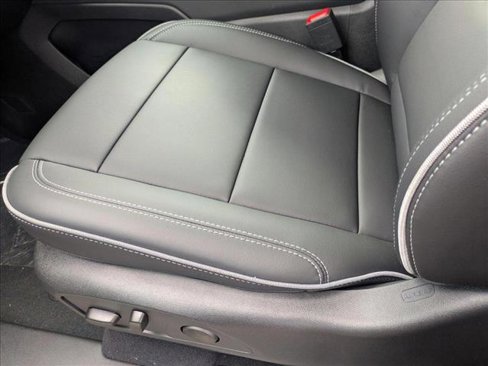New 2026 Chevrolet Silverado EV LT image 4