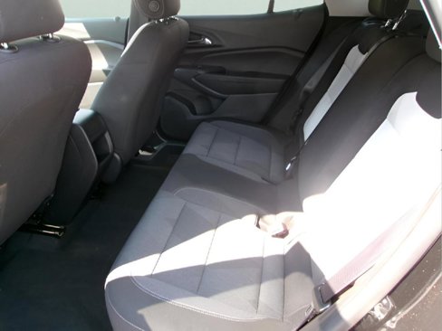 Used 2025 Chevrolet Trax LS image 9